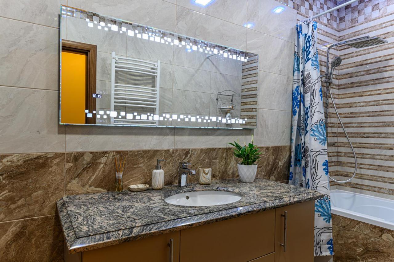 Jad - Comfortable - 3 Isaran Coresi Apartment Brasov